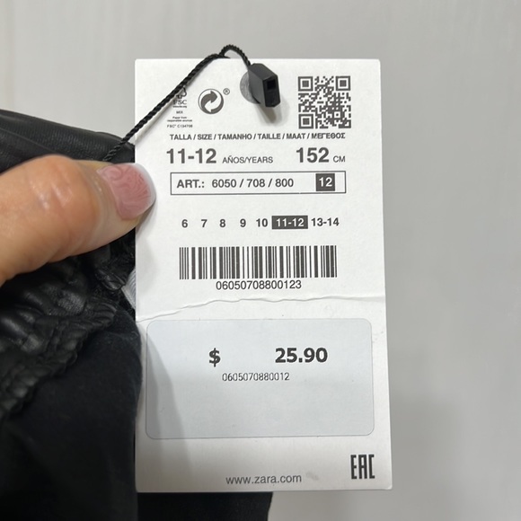 Zara black skirt, new with tags - Picture 4 of 5